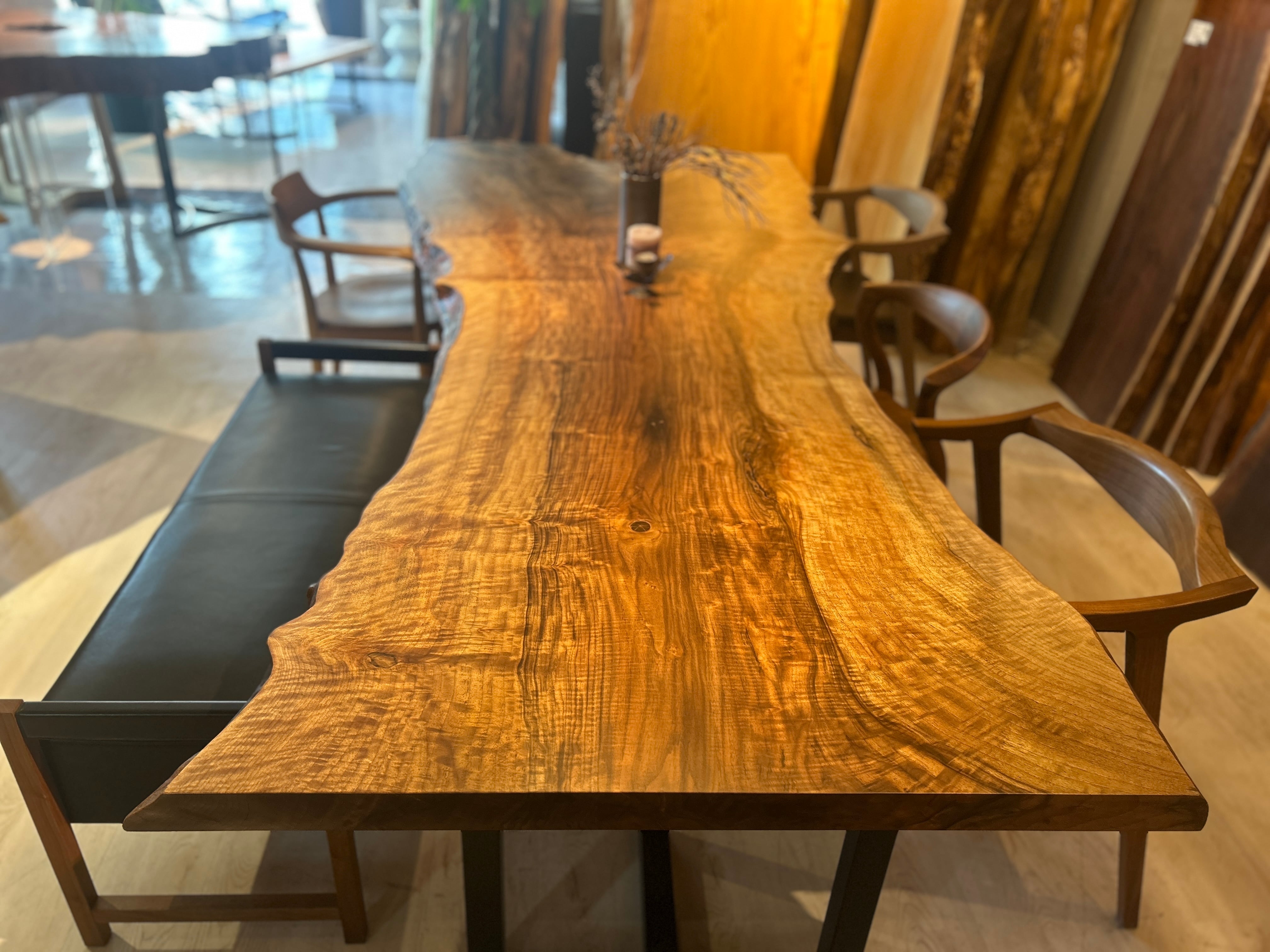 大特価　今週のみ　バストゥーンウォールナット　ウォールナット　一枚板　ダイニング バストゥーンウォールナット 一枚板 デスク／1300mm 【A8421】 | 【一