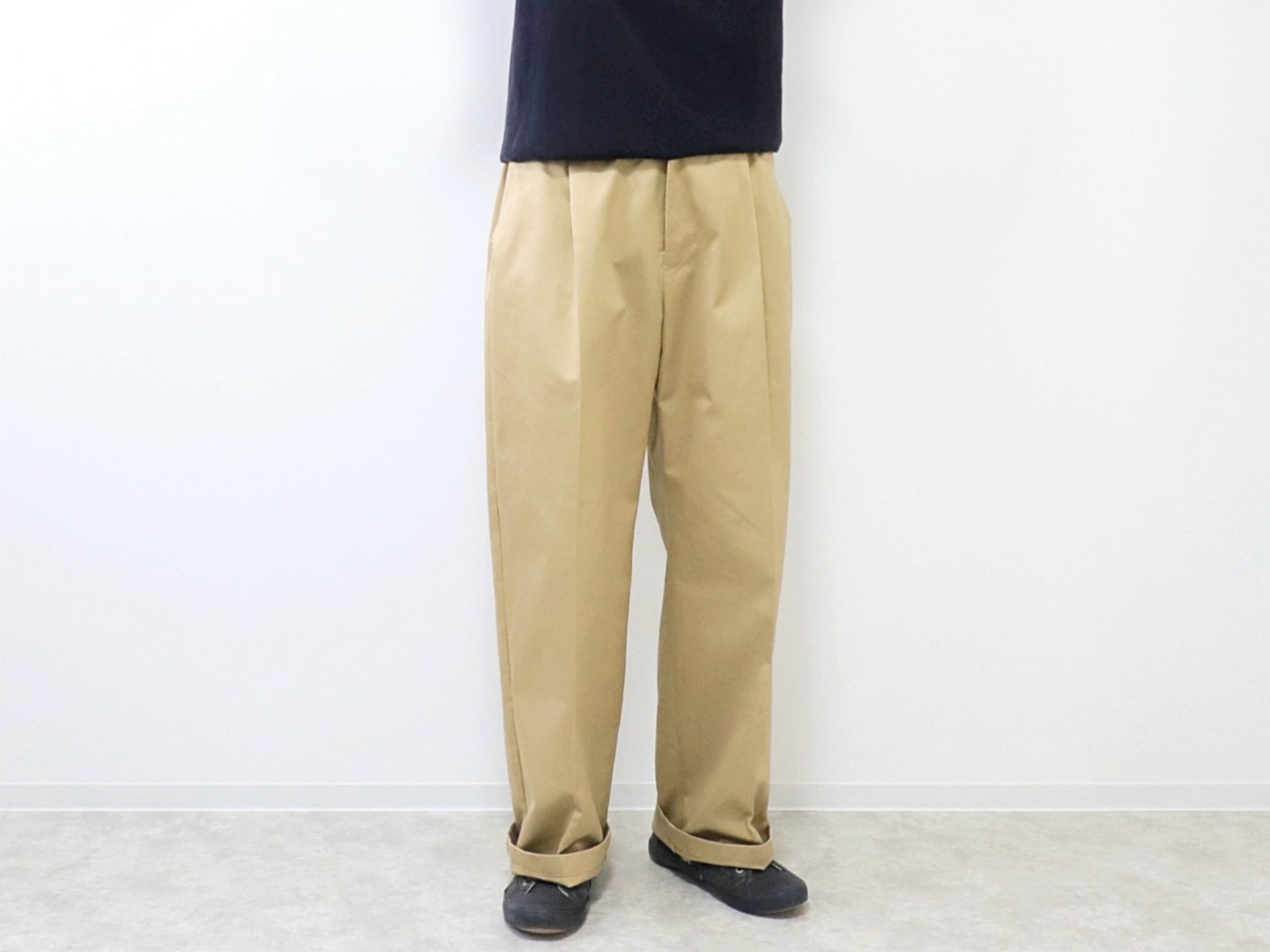 MANUAL ALPHABET / CHINO ONE TUCK BUGGY PANTS - KHAKIBEIGE マニュアルアルファベット / チノ ワンタック バギーパンツ - カーキベージュ