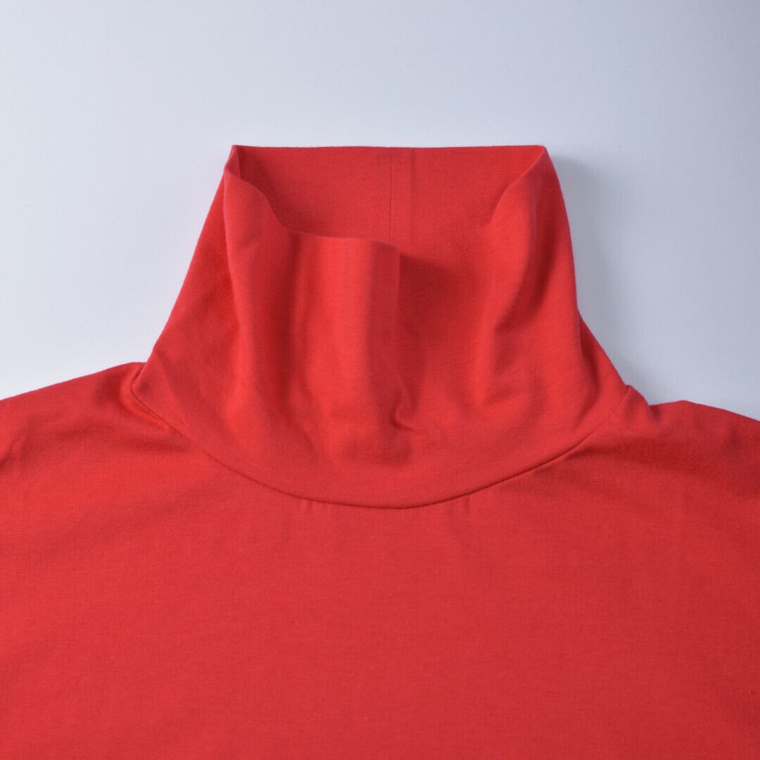 atelier naruse アトリエナルセ コットン ハイネックカットソー・レッド