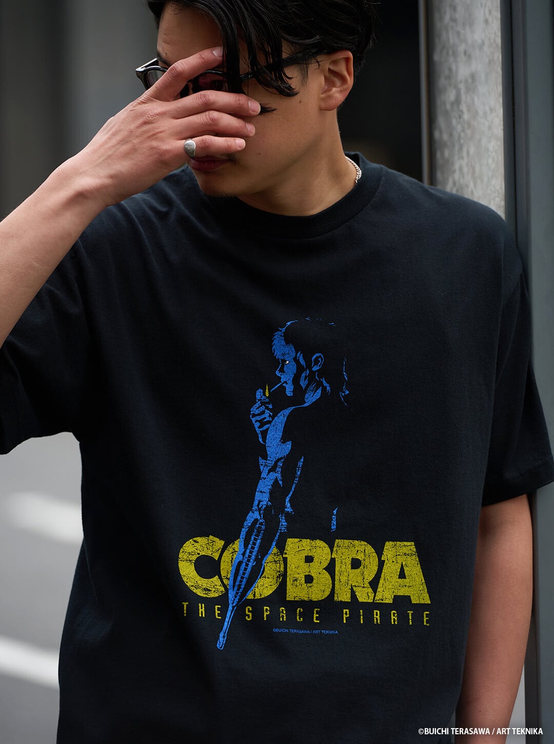 COBRA」T-Shirt／Smoke | Number Rock