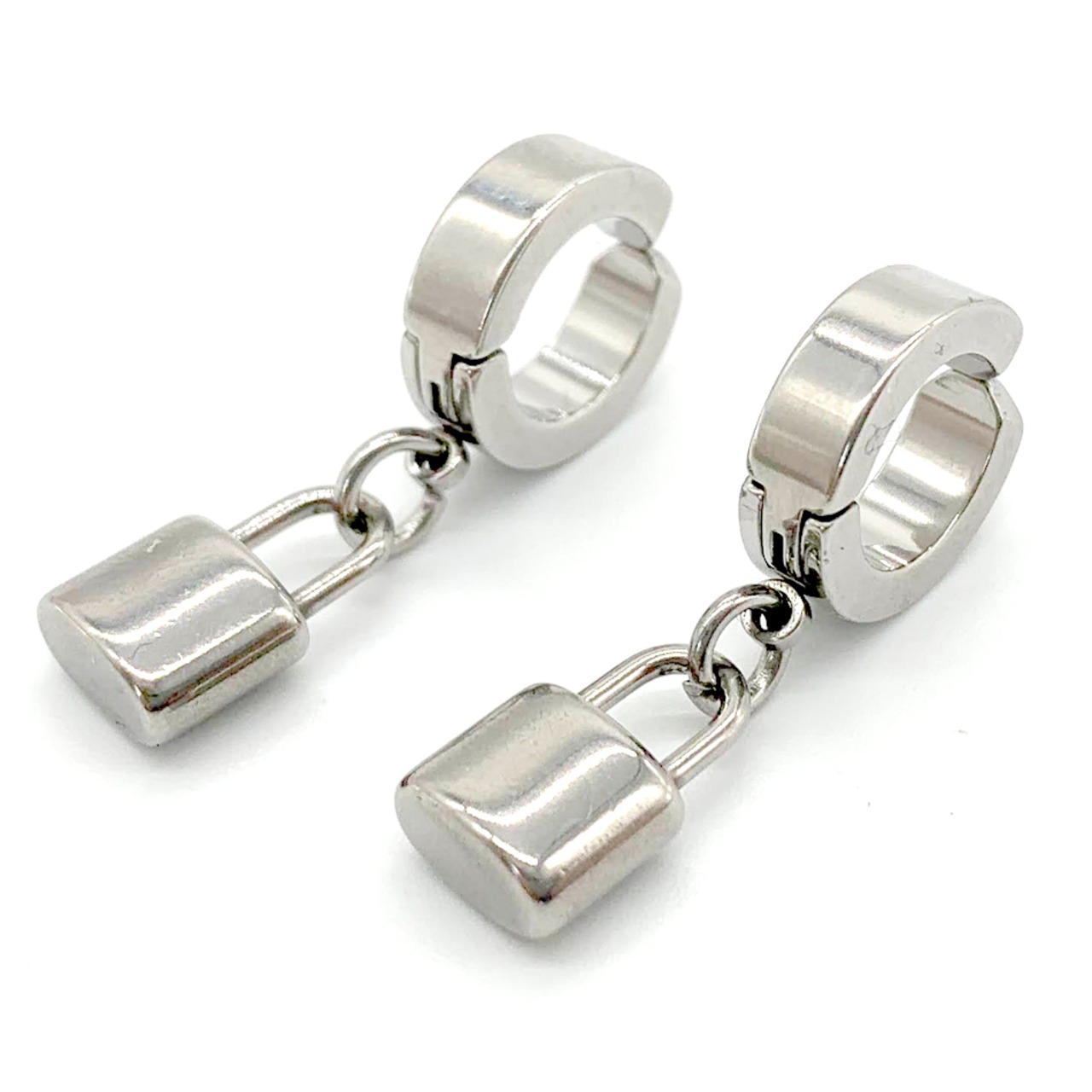 ステンレスパドロックイヤリング