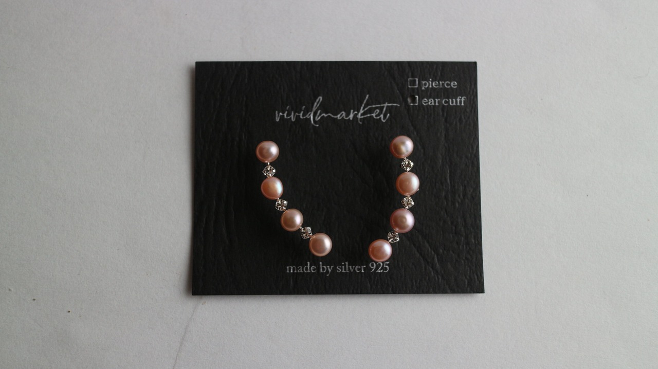 ピンクパールとジルコニアイヤーカフ