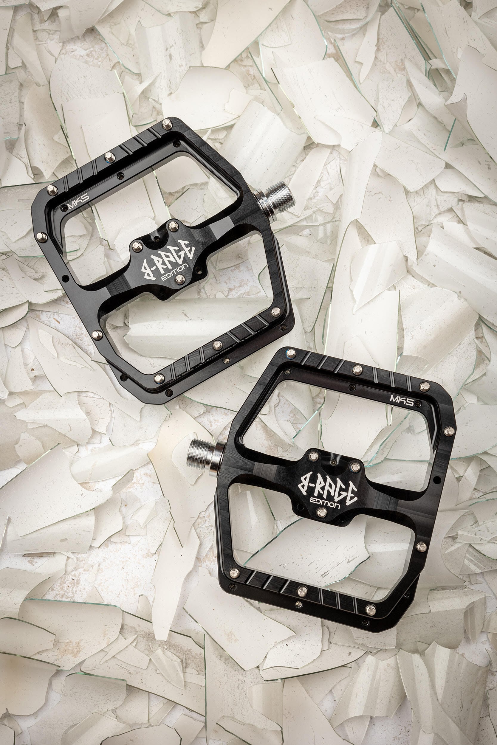 BURGTEC MK5 フラットペダル ブラック BURGTEC＊Penthouse Pedal MK5 - スポーツサイクル専門店 ＊『 X