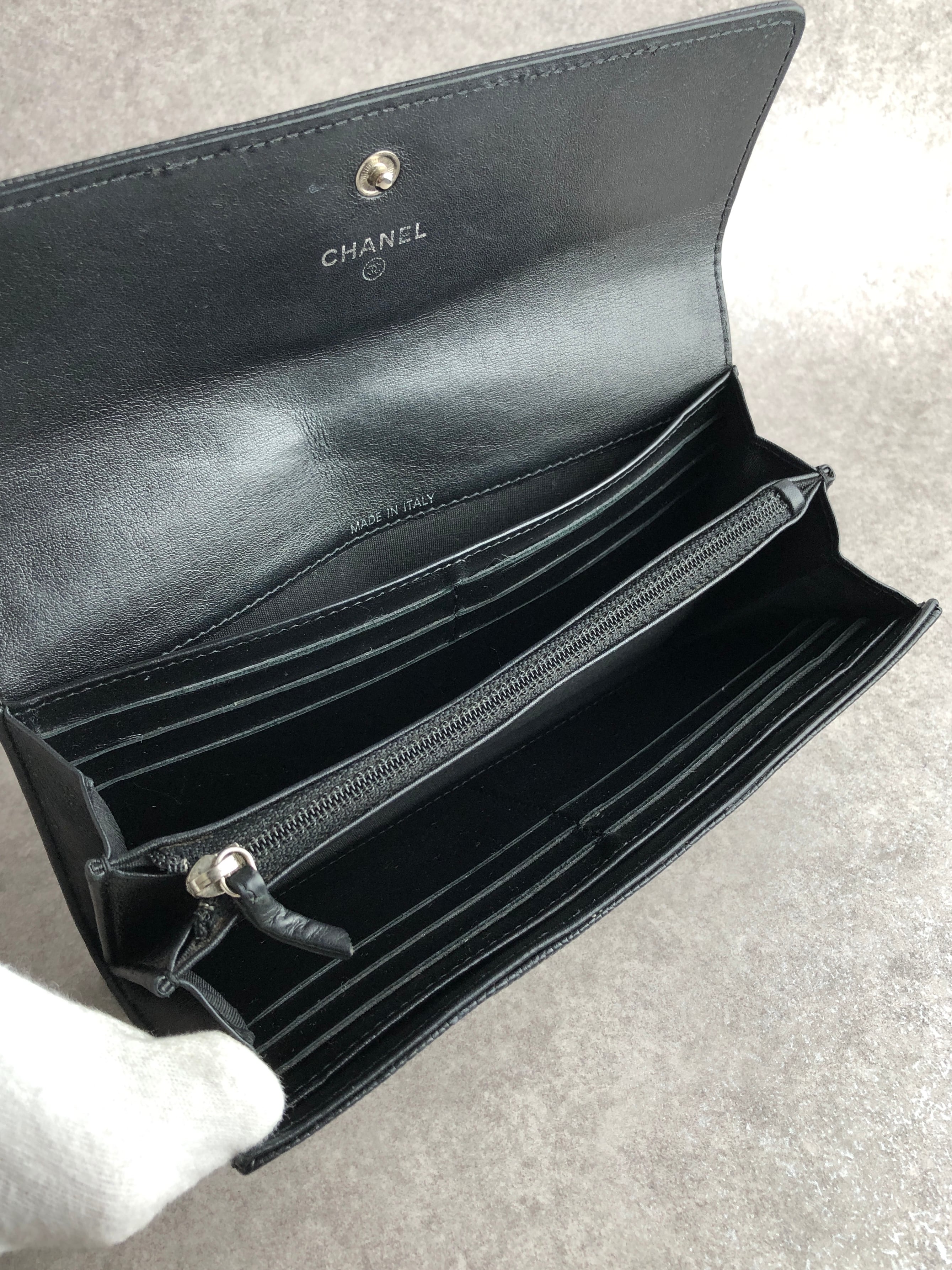 cocoa! CHANELシャネル大ココマーク財布 新品ショルダー黒カード CHANEL（シャネル） （未使用 展示品）シャネル ココマーク ショルダー
