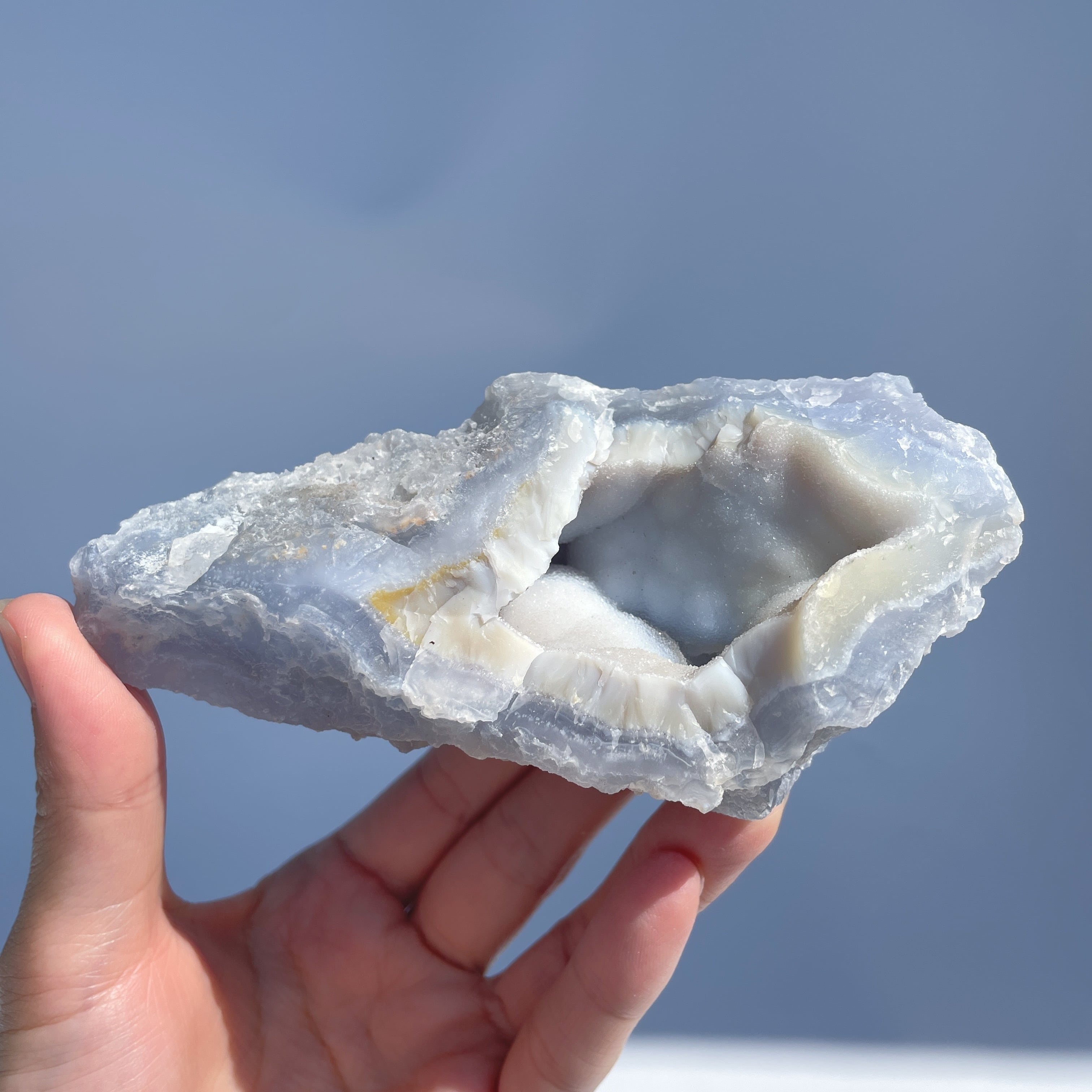 ブルーカルセドニー 原石35◇ Blue Chalcedony ◇天然石・鉱物