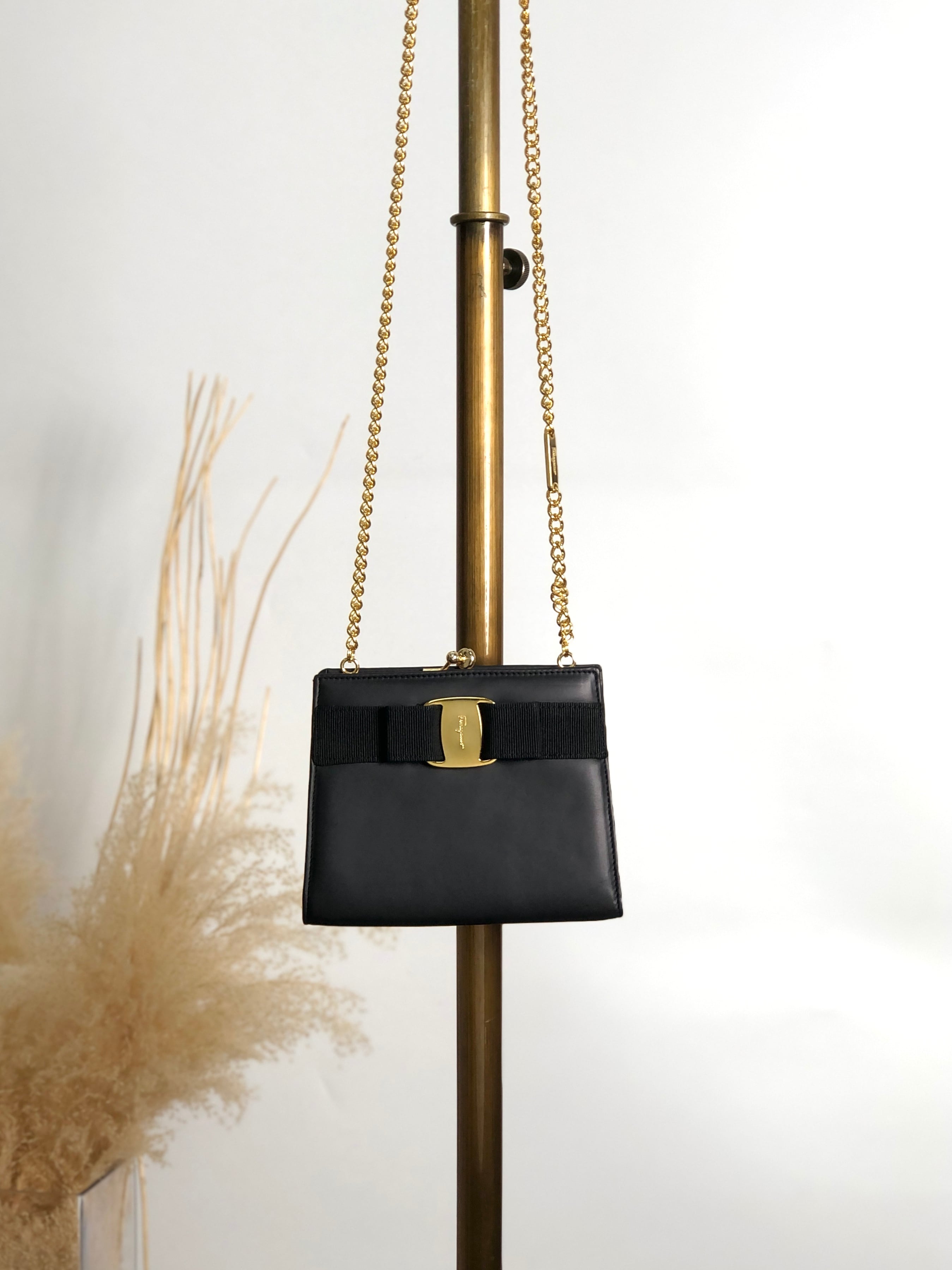 Salvatore Ferragamo サルヴァトーレ フェラガモ ショルダーバッグ
