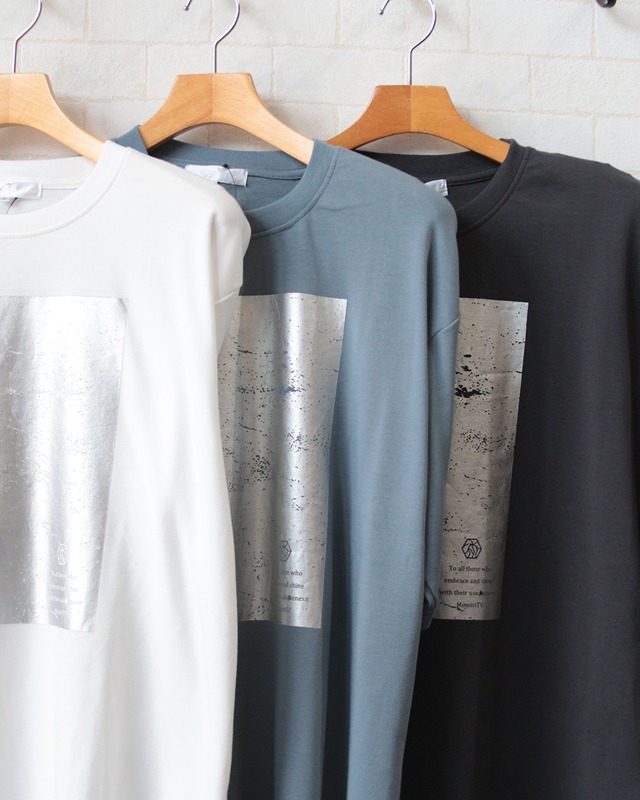 【MinoriTY】ボックス箔プリント 半袖 クルーネック Tシャツ　(250774)