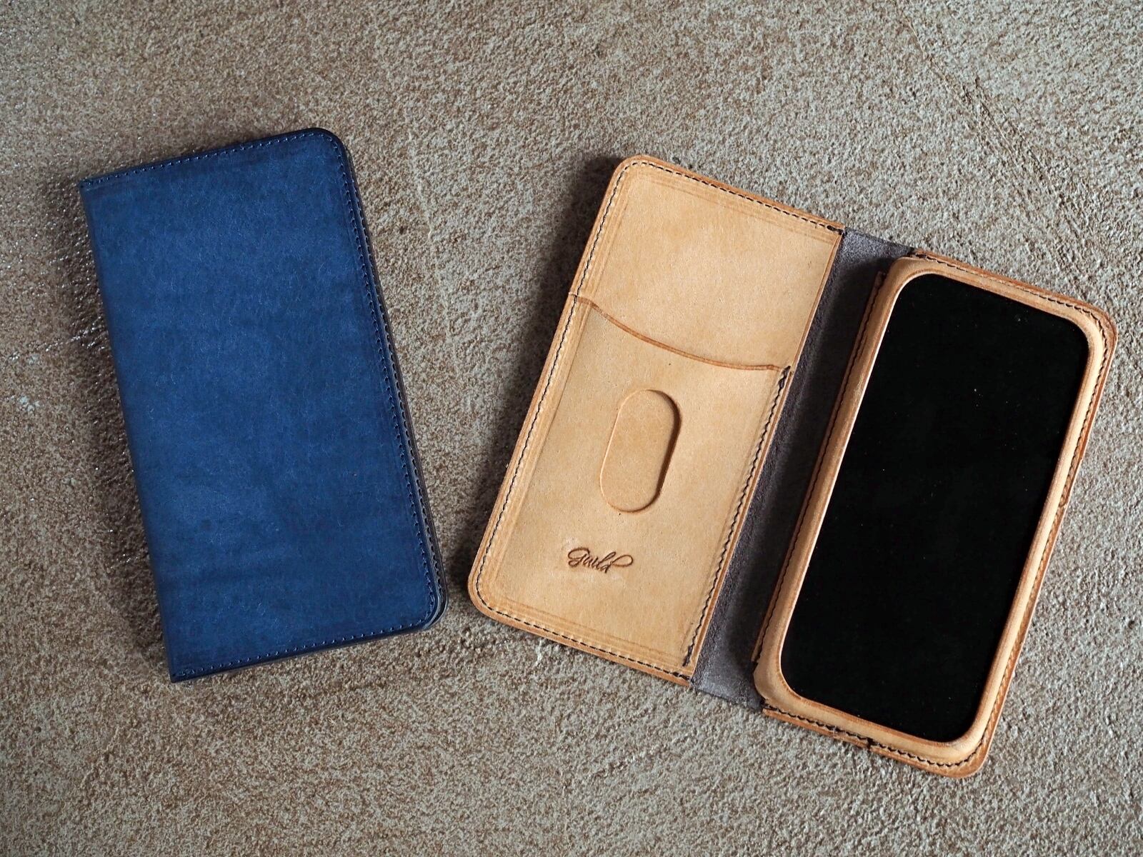 iPhone 17 book type jaket