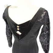 社交ダンス 衣装 スタンダード ドレス ワンピース レッスンウェア パーティドレス フォーマル 黒 Scarlet スカーレット 長袖 ブラック系 レース アーバンブラック 繊細 花柄 洗練 クラシック シック フォーマルウェア ダンスドレス カスタマイズ可能 Mサイズ レディース ベルベット ストレッチ 発表会 レディースファッション 体型カバー ゴージャス