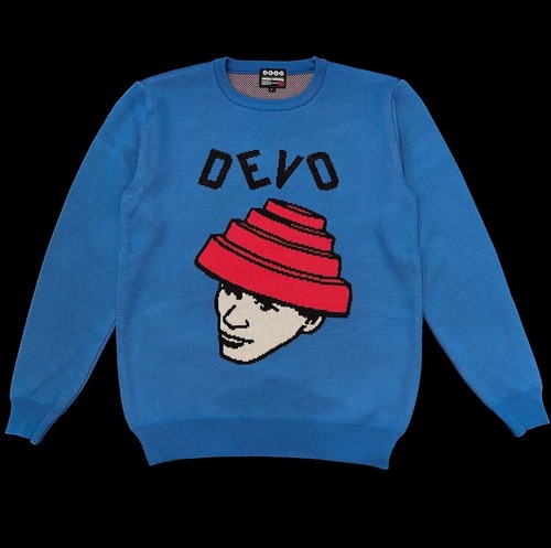 DEVOセーター（バッジ付き）／DEVO Sweater with Badge