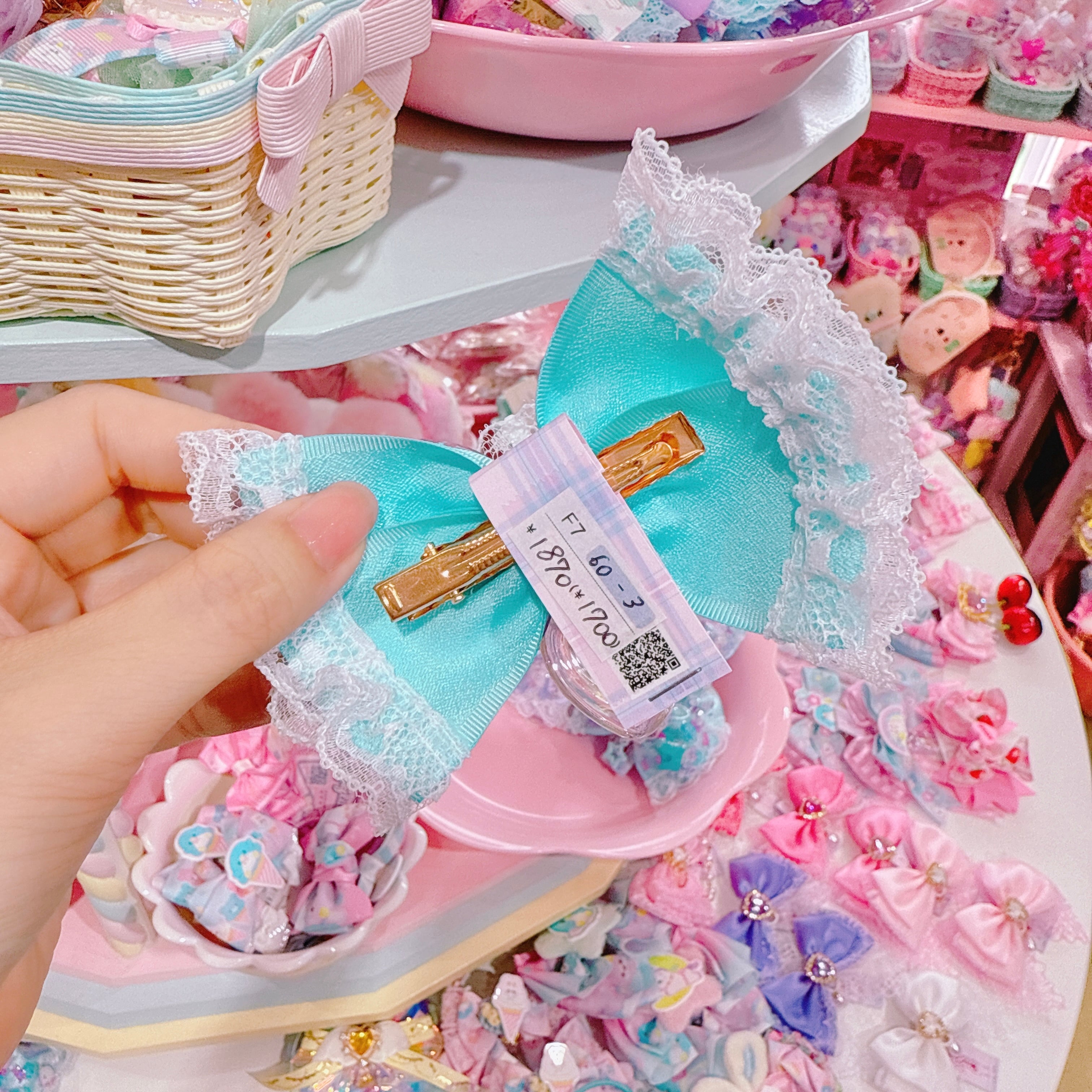 【F7】60-3レースリボンヘアクリップ