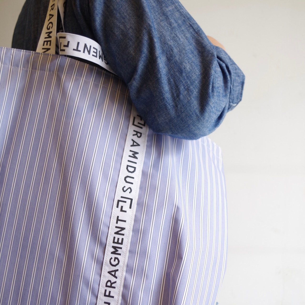fragment design ×  RAMIDUS TOTE BAG (L)