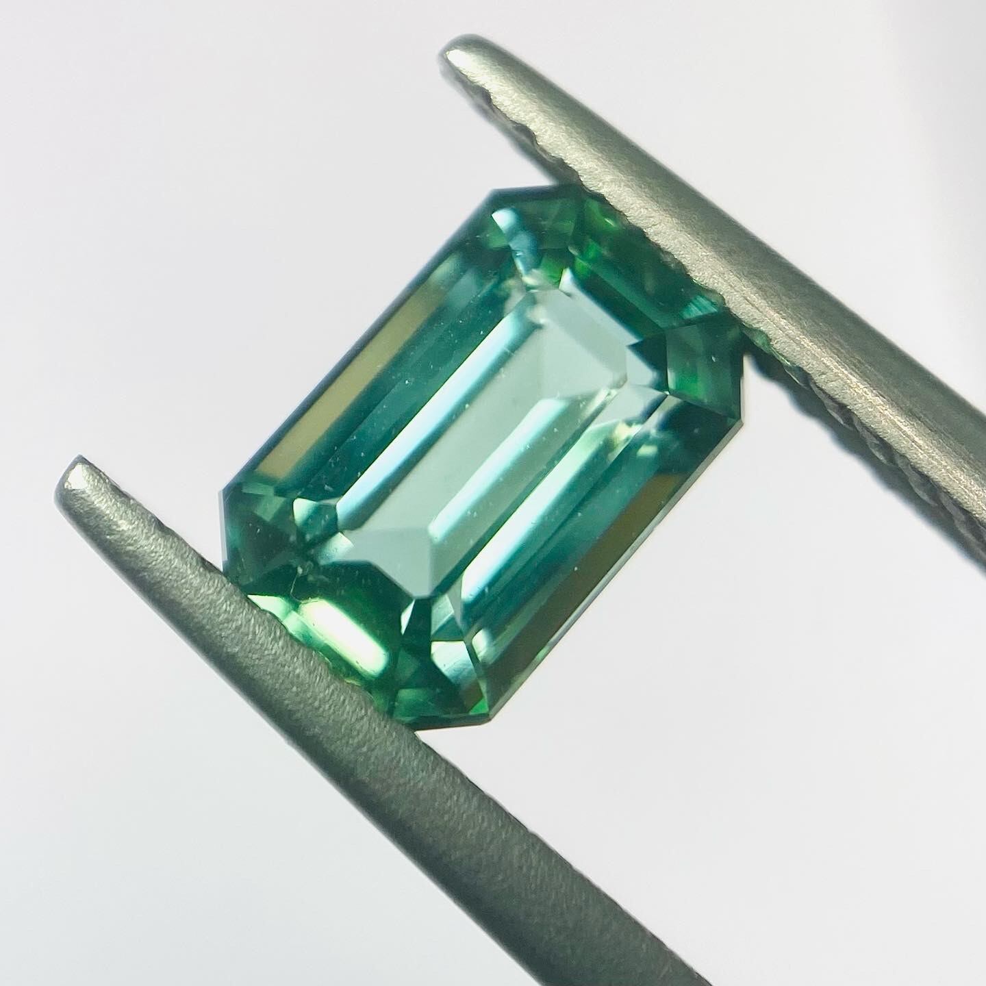 爽やかなミントグリーントルマリン