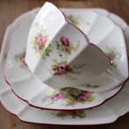 英国シェリー　可憐な薔薇が素敵なDainty Rose　トリオ thumbnail 8