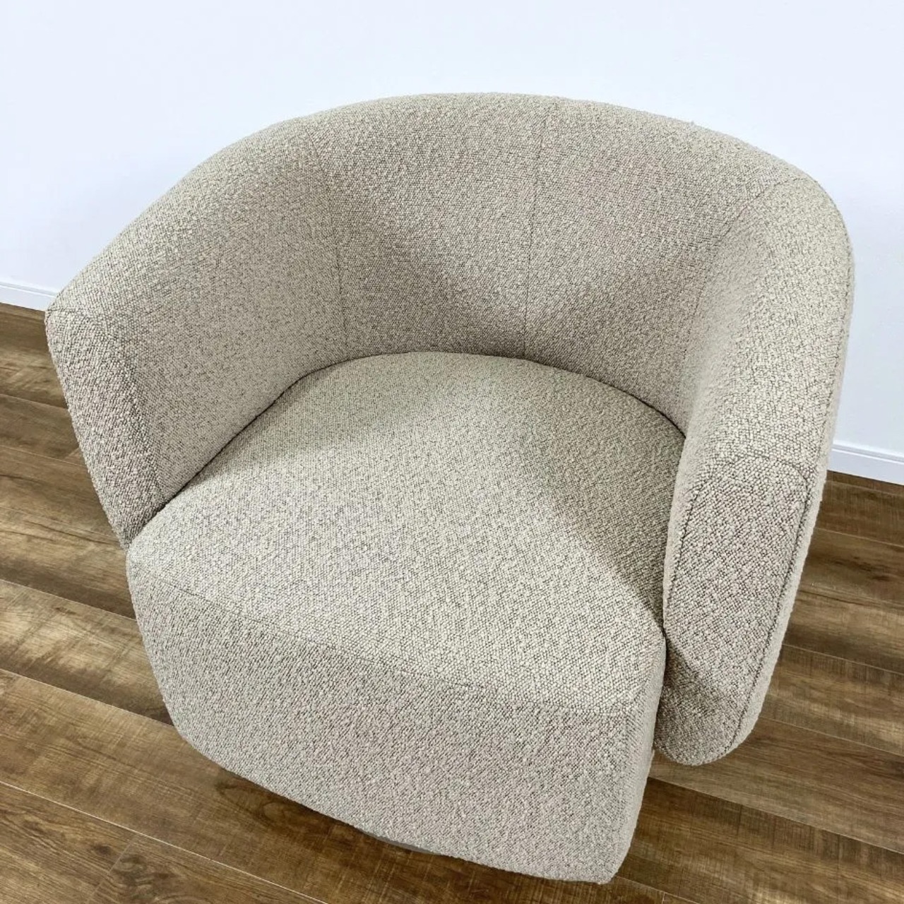 ASPLUND RESORTIR WRAP LOUNGE CHAIR SWIVEL アスプルンド ラウンジチェア ベージュ 回転タイプ 【中古】【250サイズ】