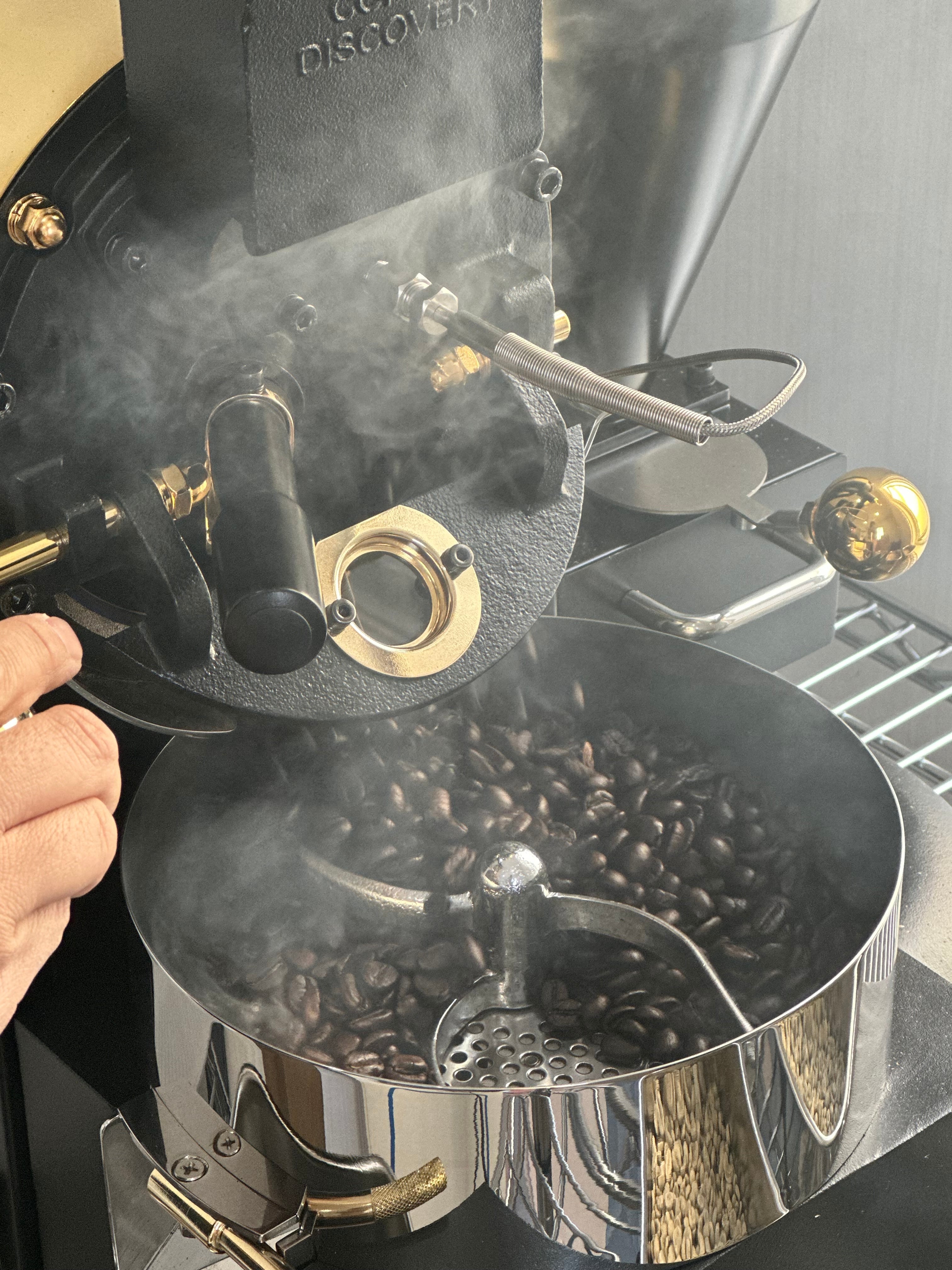 選べるコーヒー2種&ドンデマカロニ（贈答箱入） | namara coffee