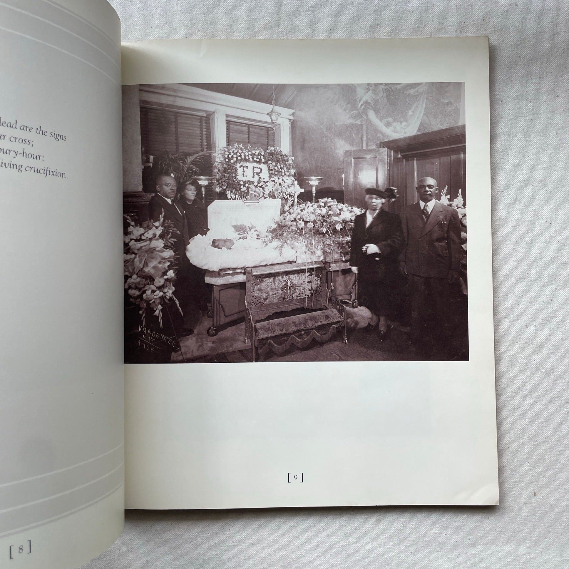 The Harlem book of the dead | 汀線