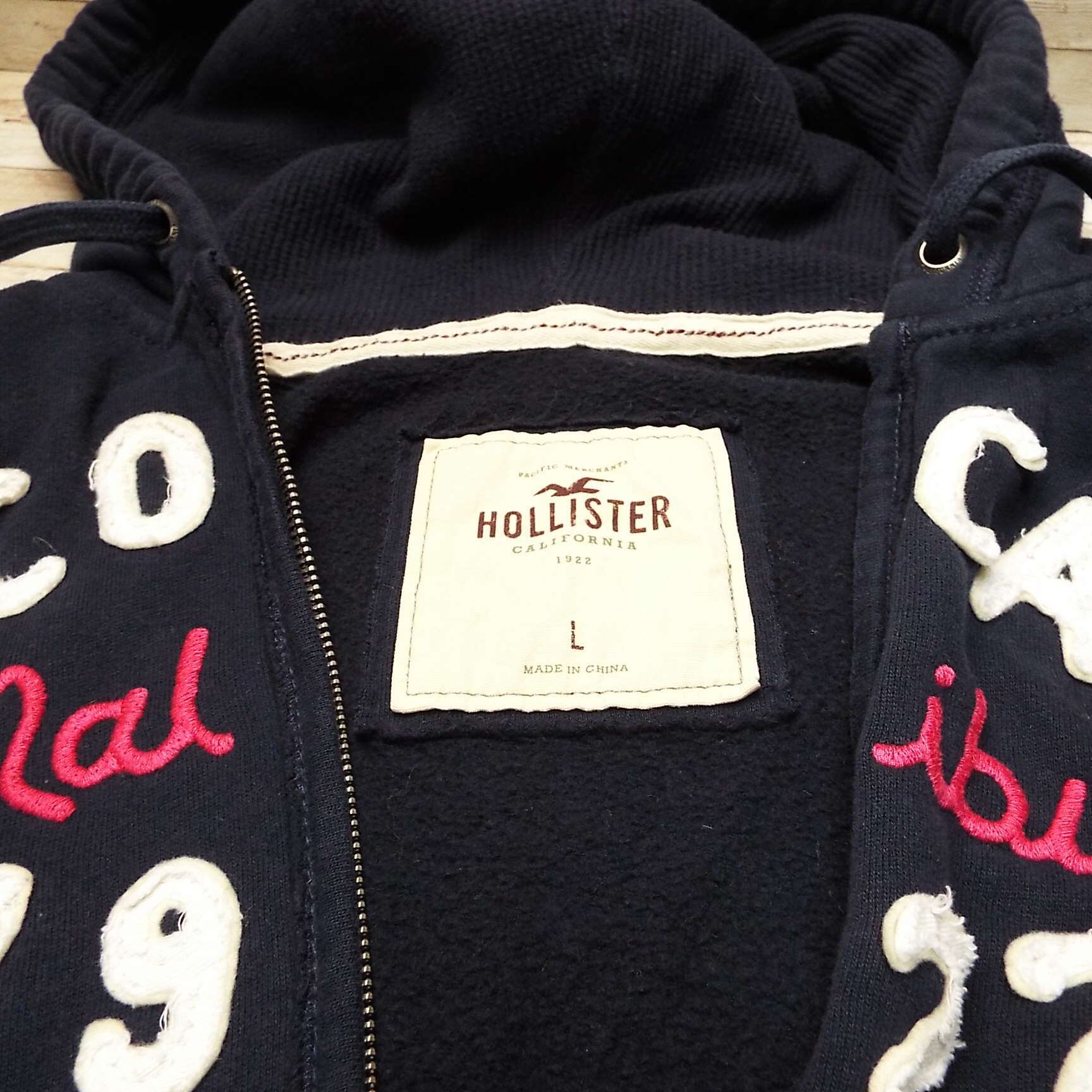 SOLD OUT】【アメリカ古着】Hollister ホリスター パッチロゴ ZIP SOLD OUT】【アメリカ古着】Hollister ホリスター パッチロゴ ZIP