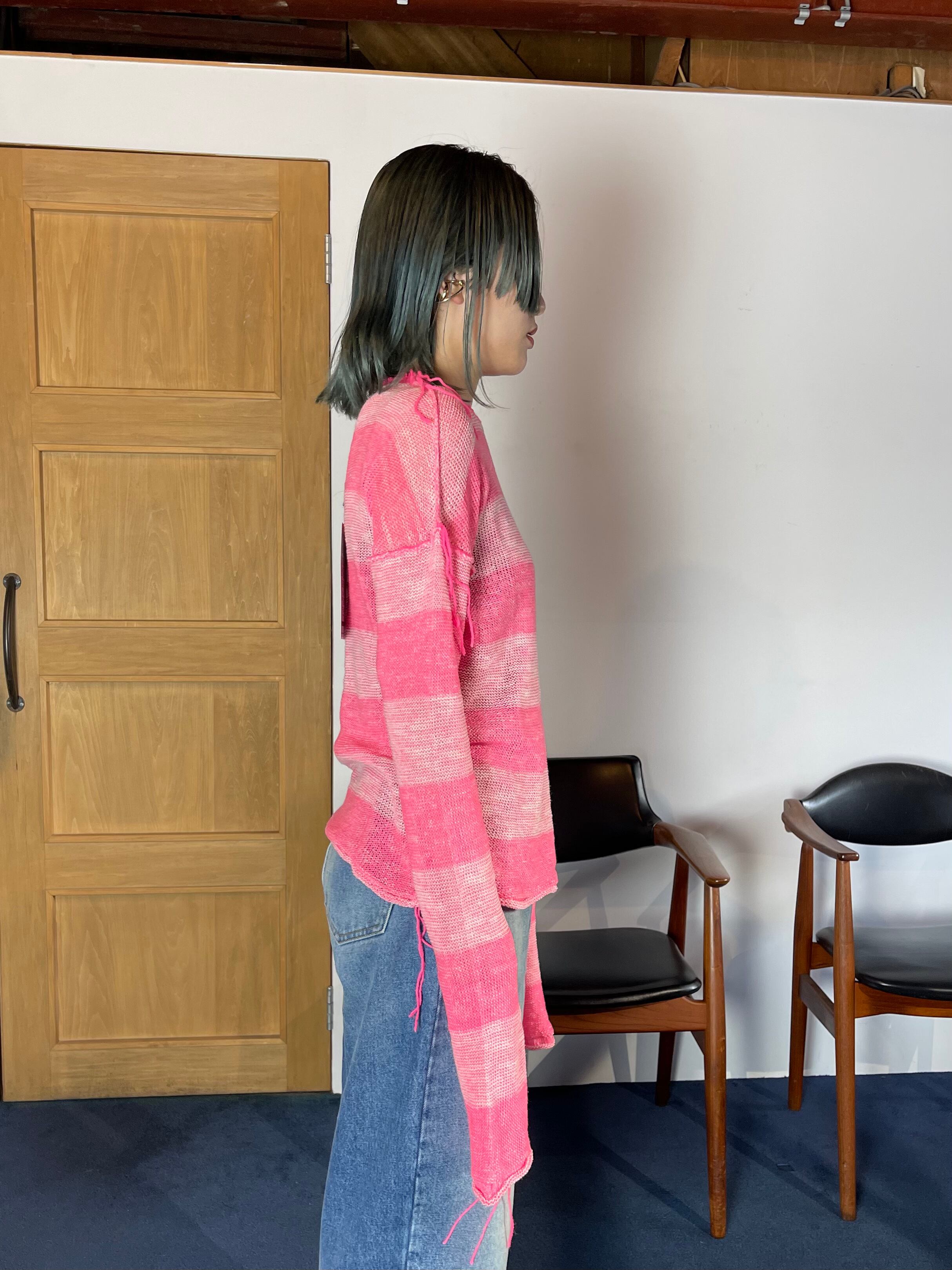 売れ筋ランキングも掲載中！ UGLY SWEATER CLUB ブルー×ピンク