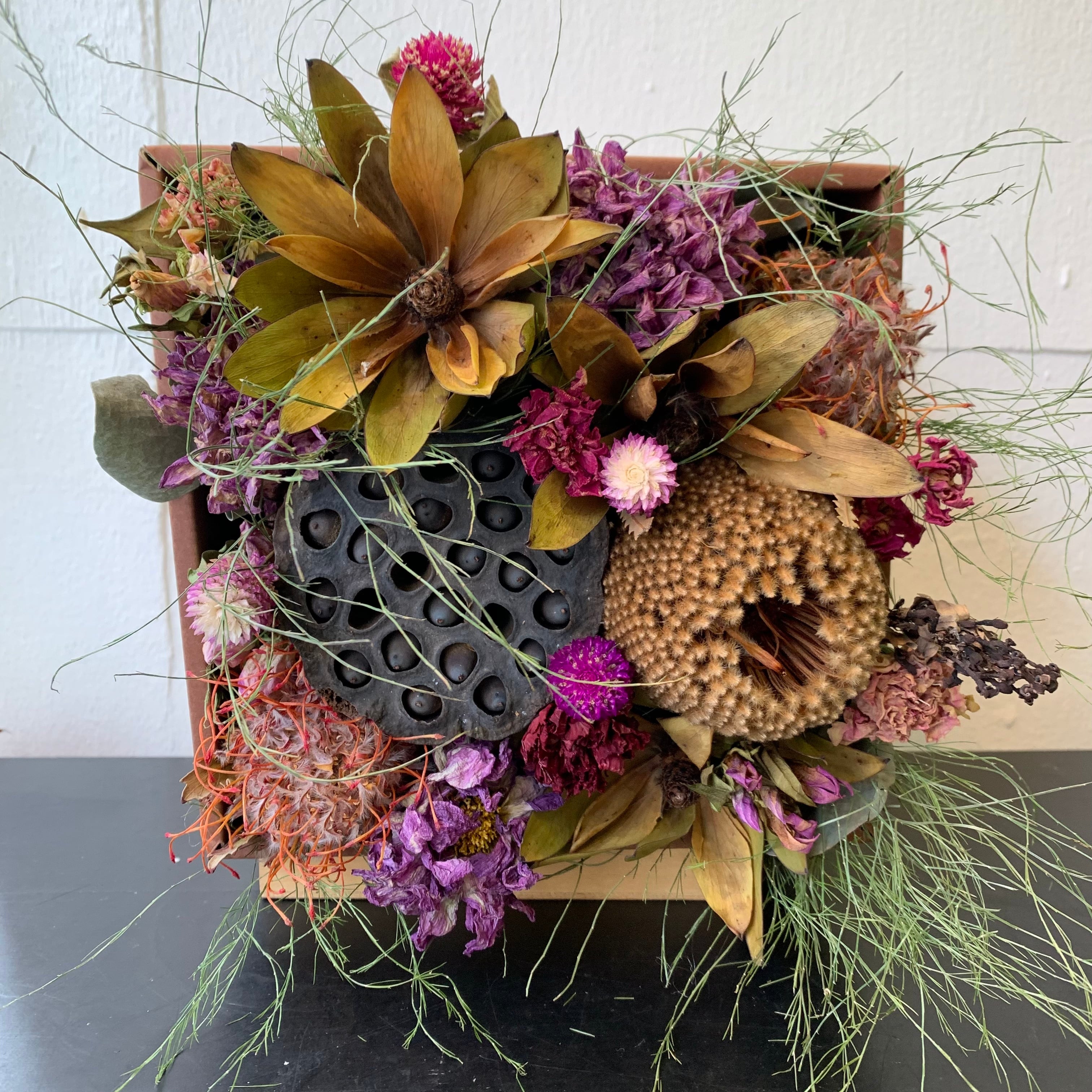 ドライフラワーリース | La Grande Terre