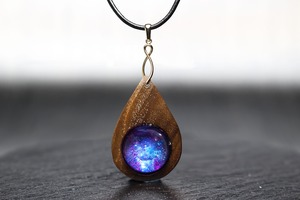 【送料無料】Orb Pendant/Fusion ～Resin Wood Jewelry～