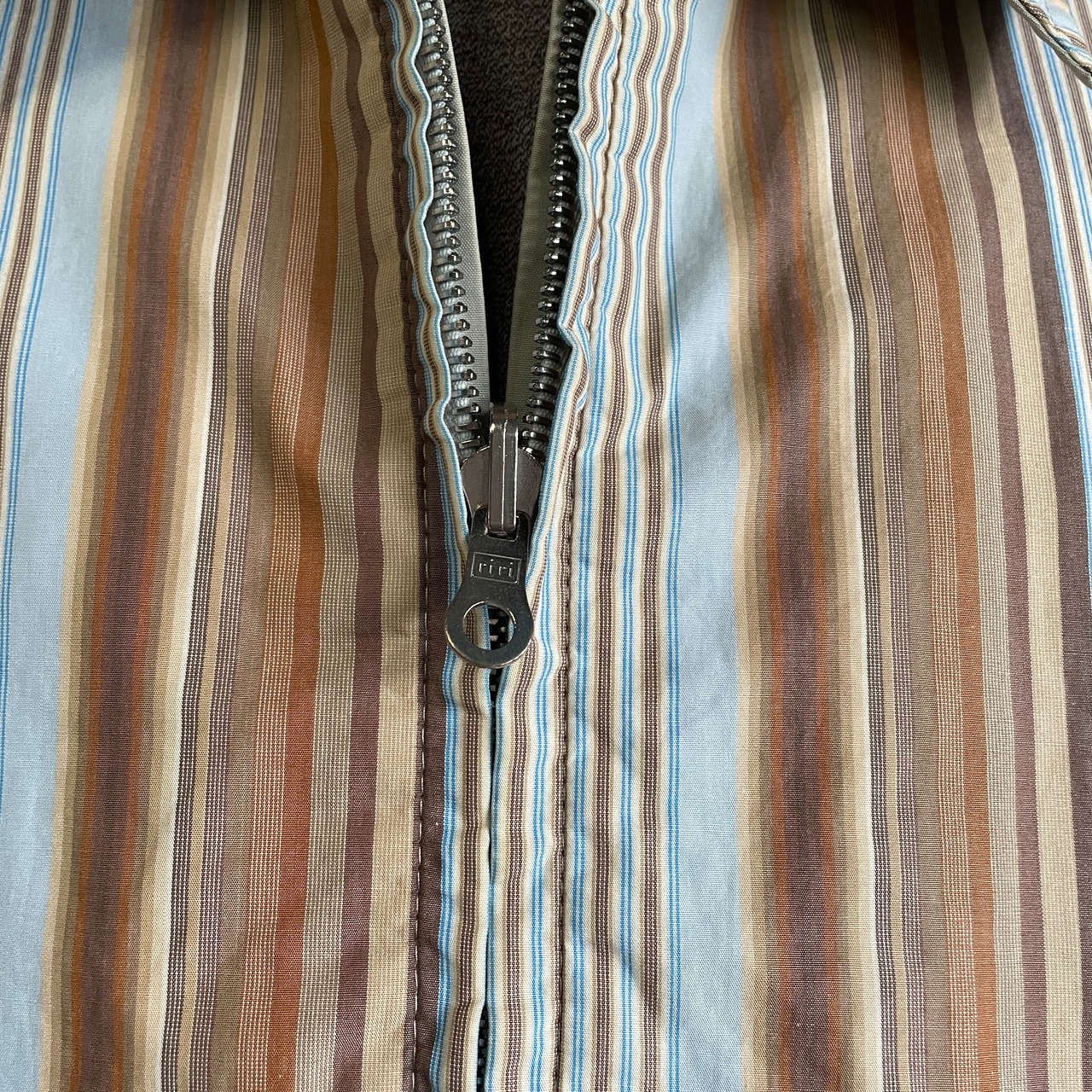 Paul Smith ポールスミス ストライプ柄×無地 リバーシブル スポーツ 