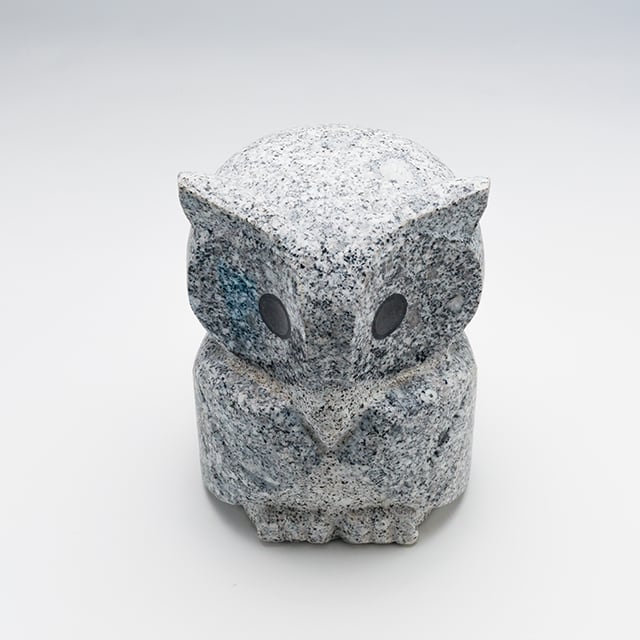 石の置物 約1.7kg