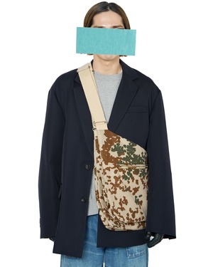 BLESS "The Stand-Up Comedy Demimoorebag〔camouflage〕"