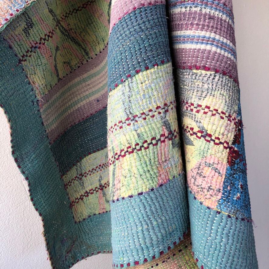 ✥すっきりストライプと愉快なmix インド ヴィンテージ キルト 刺繍