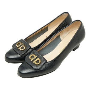 サルヴァトーレフェラガモ ガンチーニ - パンプス 6 1/2 ブラック レザー レディース Salvatore Ferragamo 【中古】