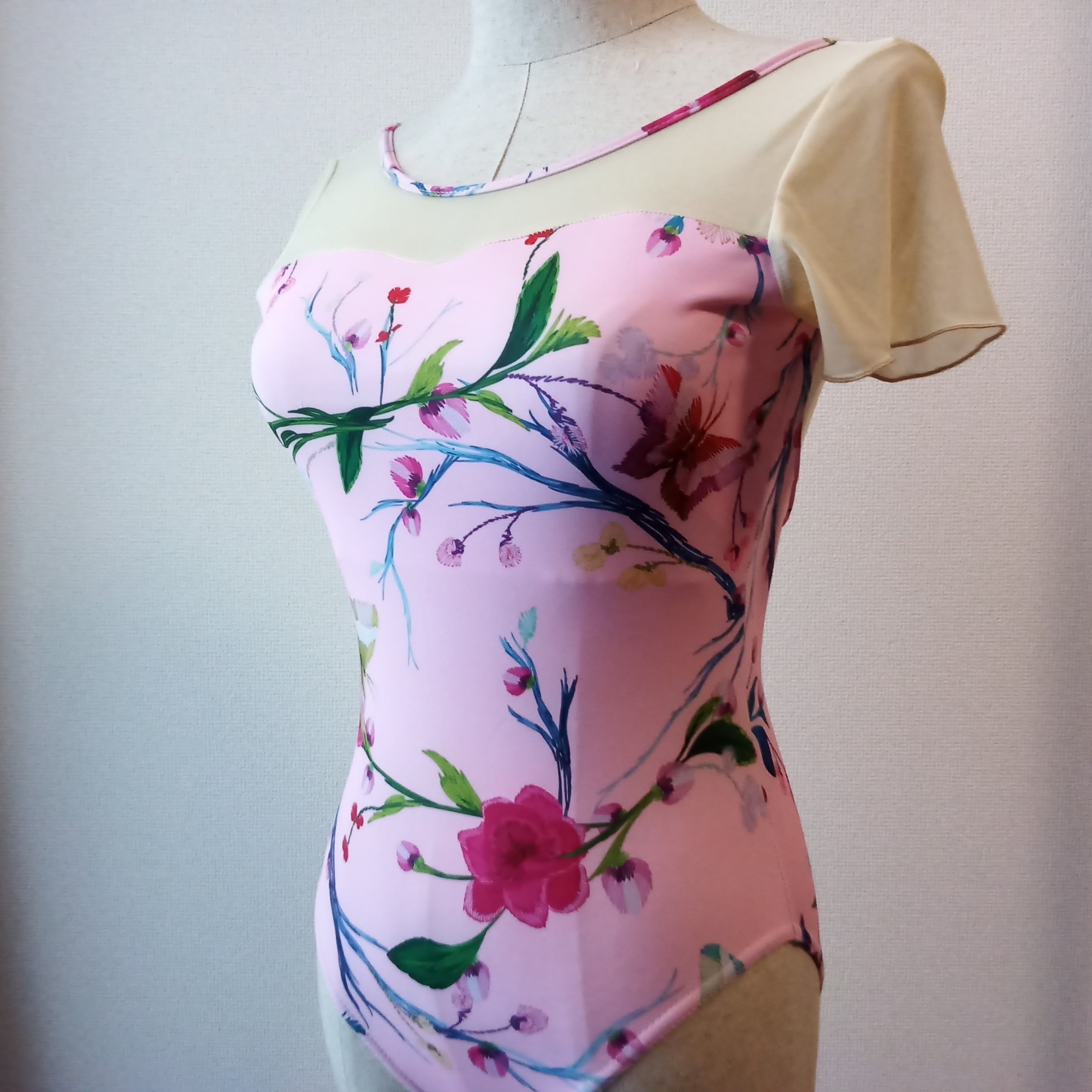 フラワーモチーフ レオタード ピンク | バレエラボ〜ballet labo