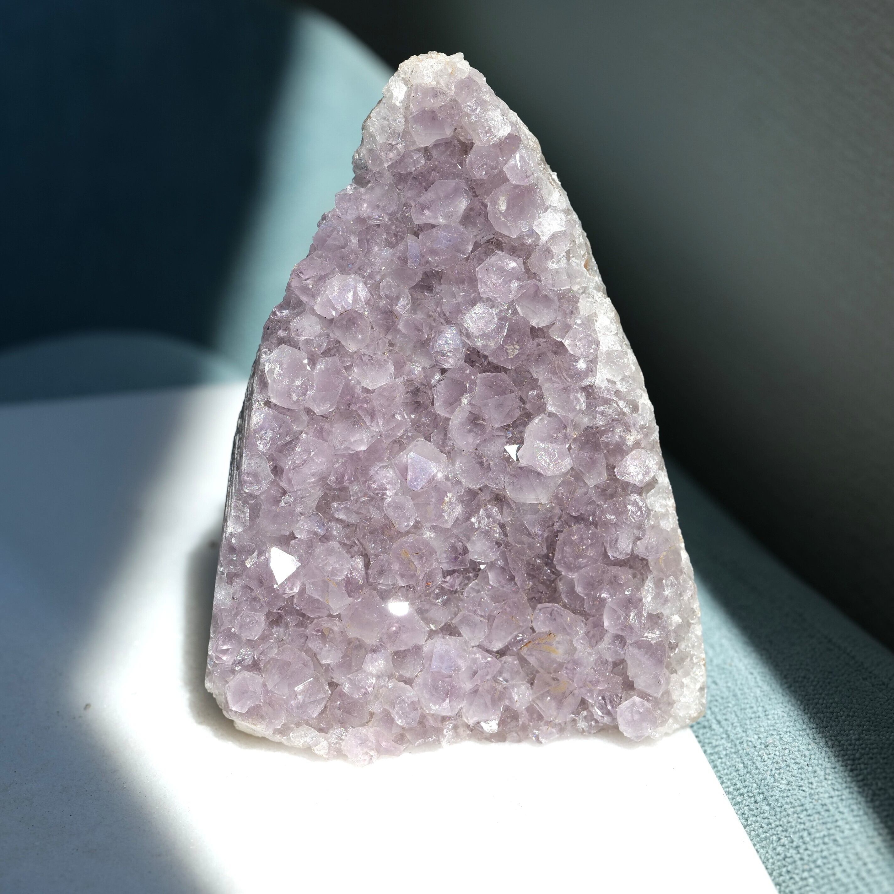 【やさしく包み込み、心を癒す】ラベンダーアメシストカペーラT25_1