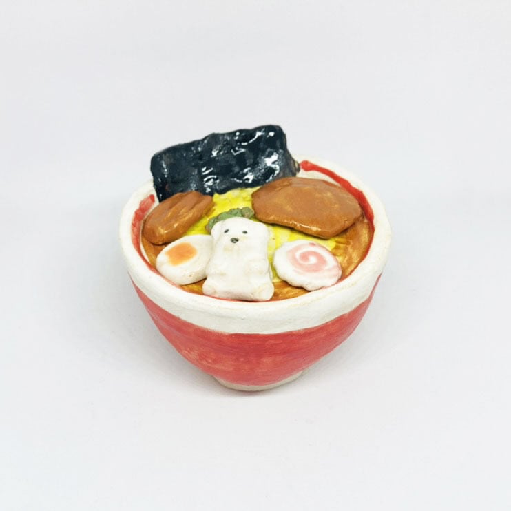 しろくまトッピングラーメン/ すずきたまみ / 陶芸作品