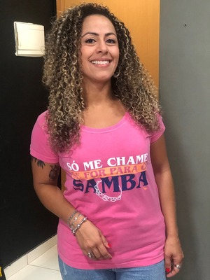 Fowler Tシャツ レディース【só me chame se for para o samba】