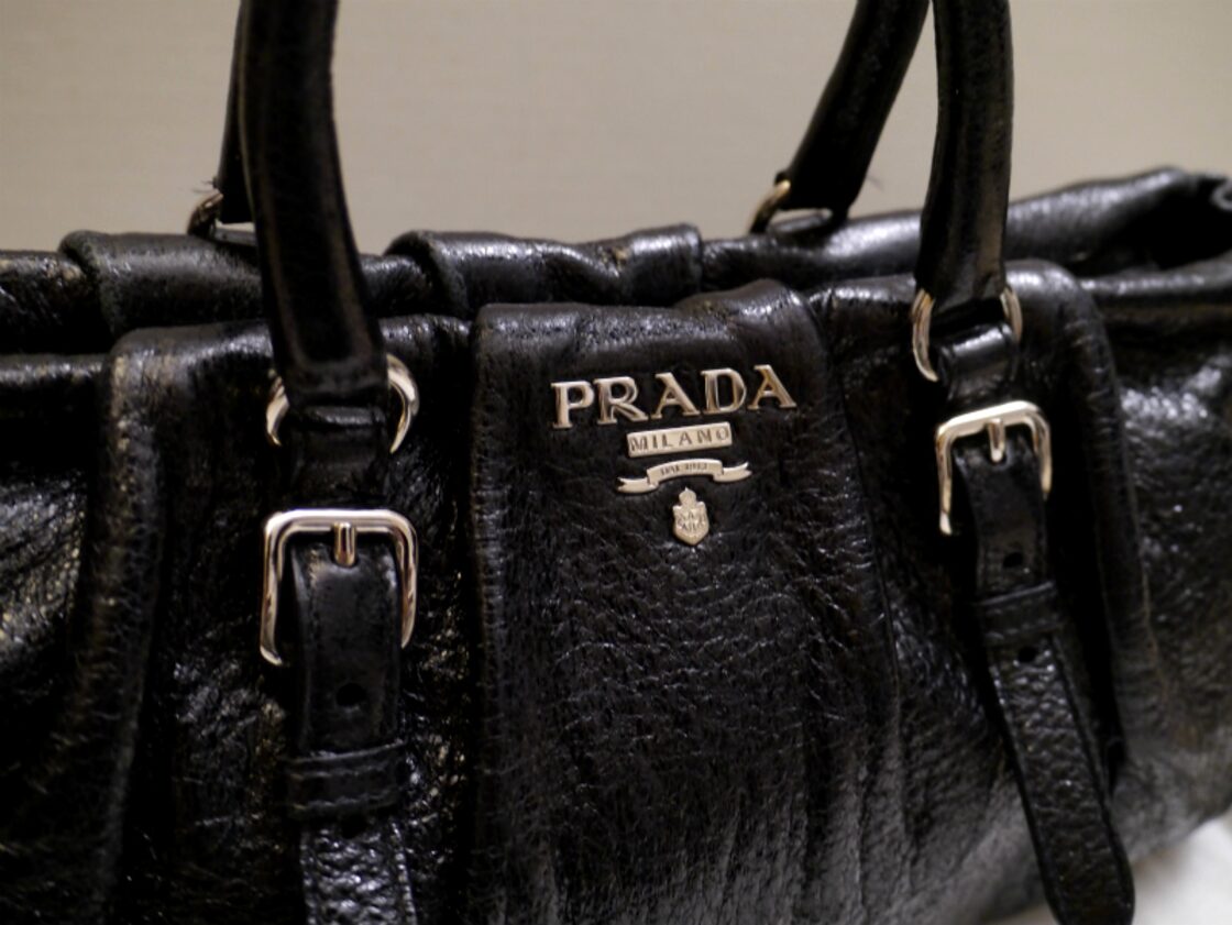 レア◇PRADA プラダ ギャザーデザイン ハンドショルダー2way レザー  