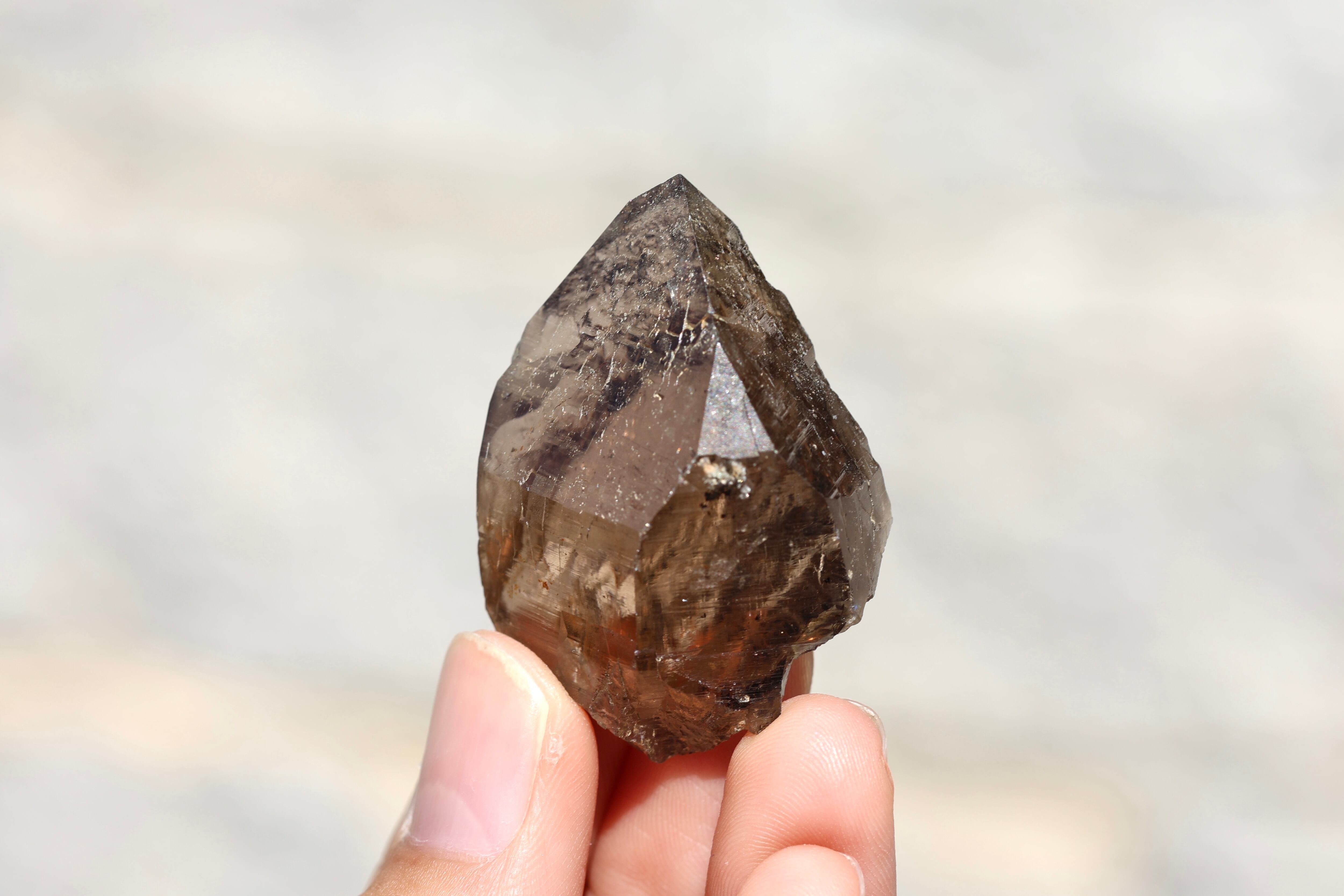 赤字 美品 879g ガウリシャンカール 単結晶 ガウリシャンカール水晶 ナチュラルポイント 魔除け 精神安定 癒し