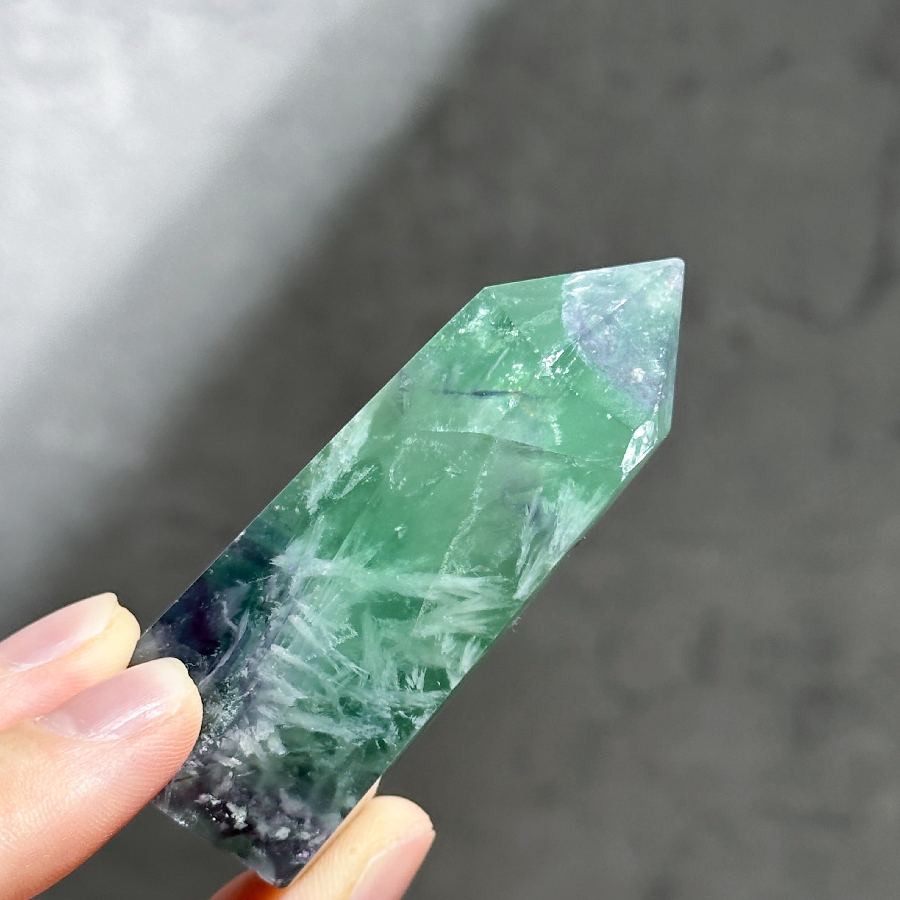 エンジェルフェザーフローライトタワー型 84◇ Angel Feather Fluorite