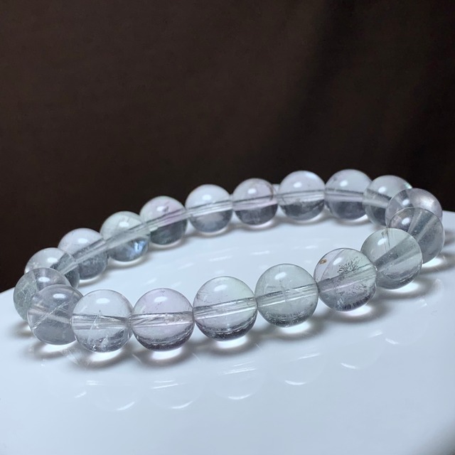 3.カラーレスフローライト・ブレスレット