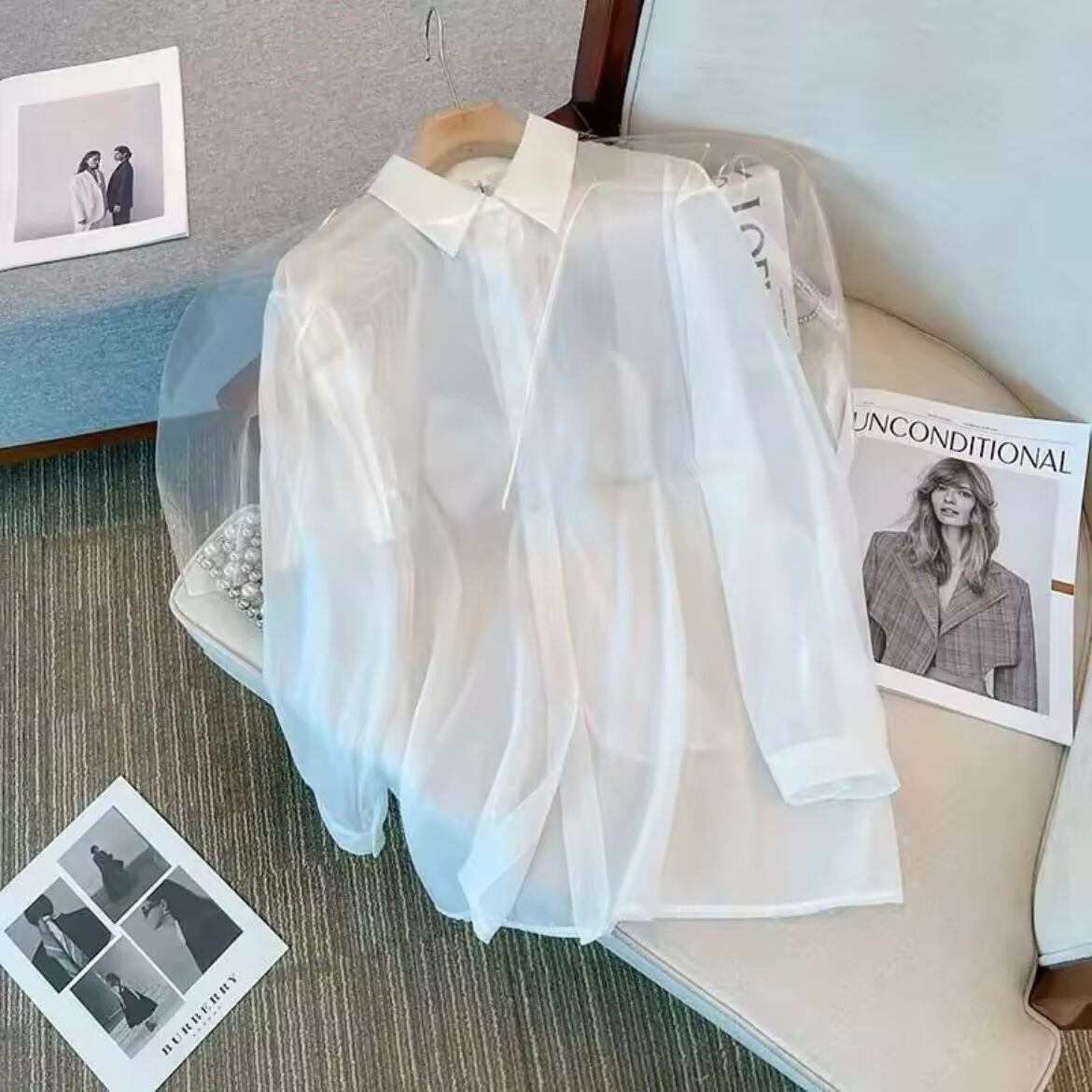 バックリボンシアーシャツ