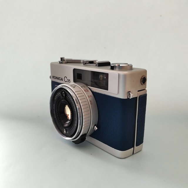 Konica C35 Flashmatic 整備済みフィルムカメラ｜ネイビーブルー・3ヶ月保証