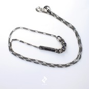 +cadenas・ バーネックレス (black+sapphire)