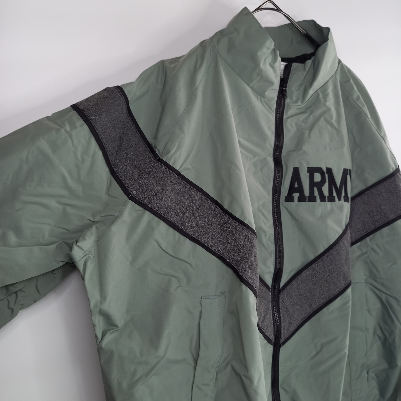US ARMY　米軍　 IPFUトレーニングジャケット　デッドストック　XS/L