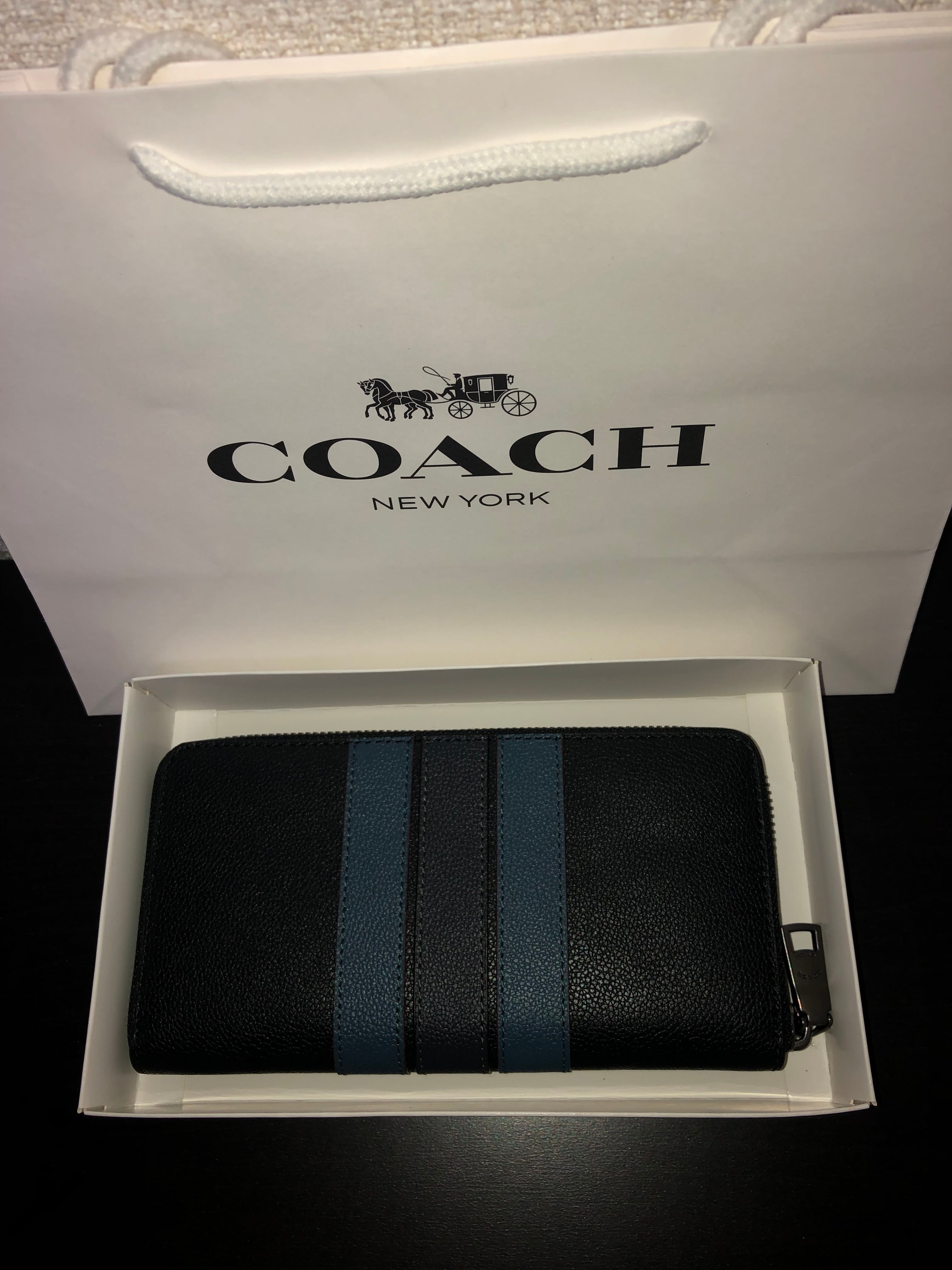 新作　新品　COACH　長財布　メンズ　カラー　ミッドナイト◎平日は毎日発送手続き致します