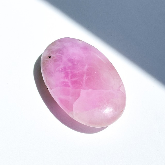 【高品質】ピンクアラゴナイト パームストーン 83◇Pink Aragonite Palm Stone◇天然石・鉱物・パワーストーン・インテリア