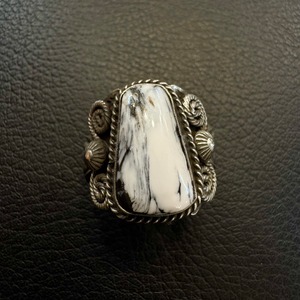 アンディーキャドマン(AndyCadman)  ホワイトバッファロー スタンプワークリング 22号