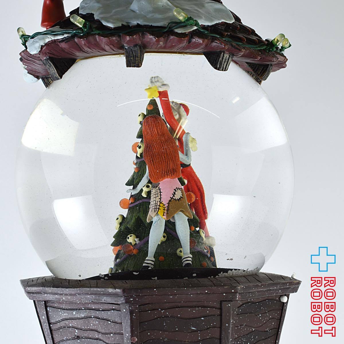 希少 ナイトメア ビフォア クリスマス スノーグローブ オーナメント サンタ 希少 ナイトメア ビフォア クリスマス スノーグローブ