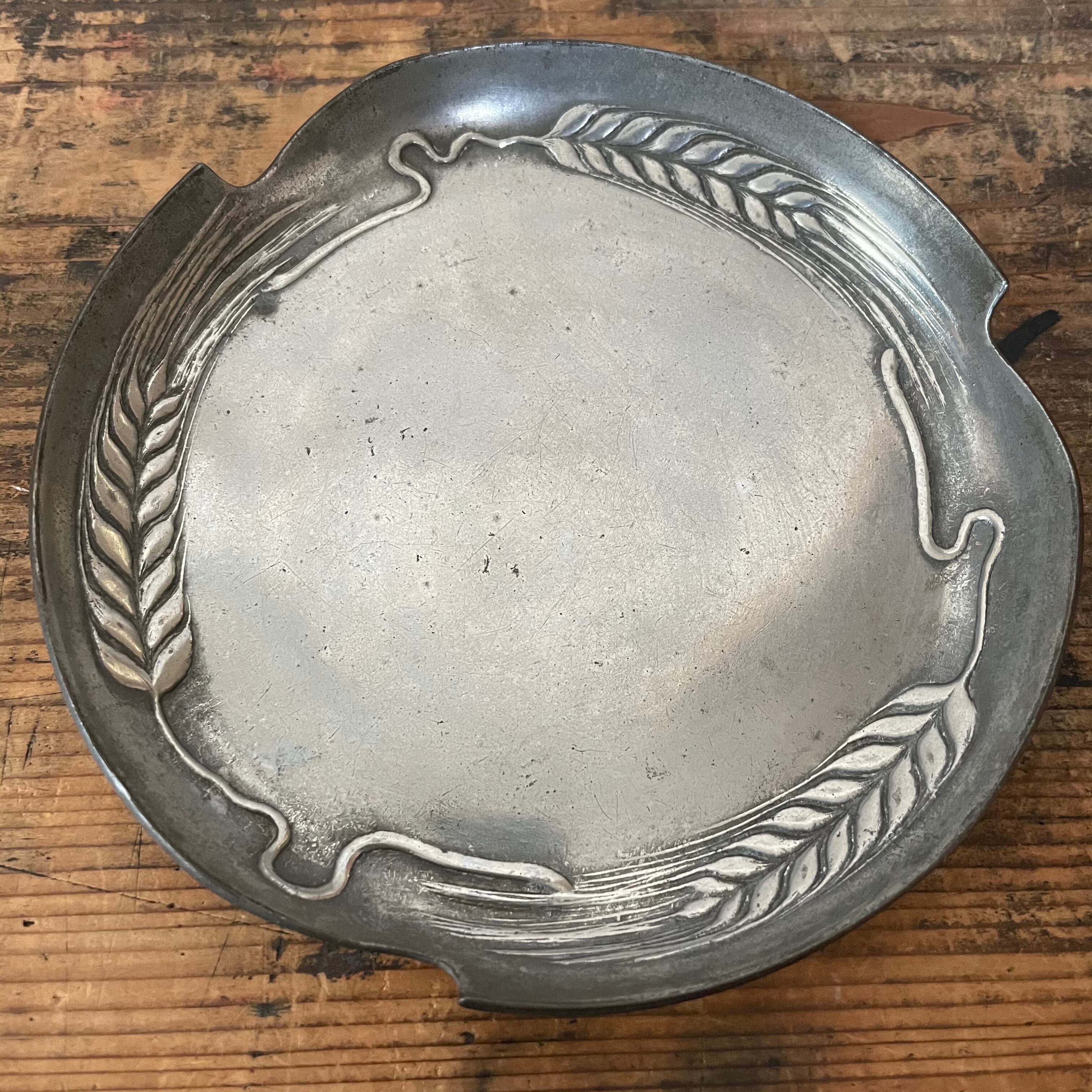 麦模様のプレート