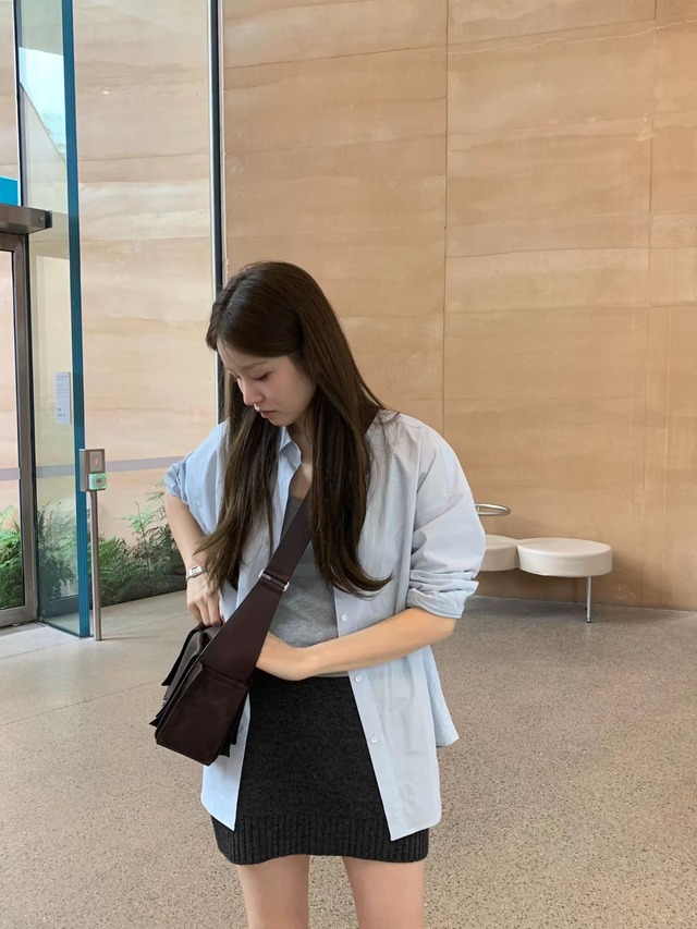 (OUNCE) broderie shirt /2color