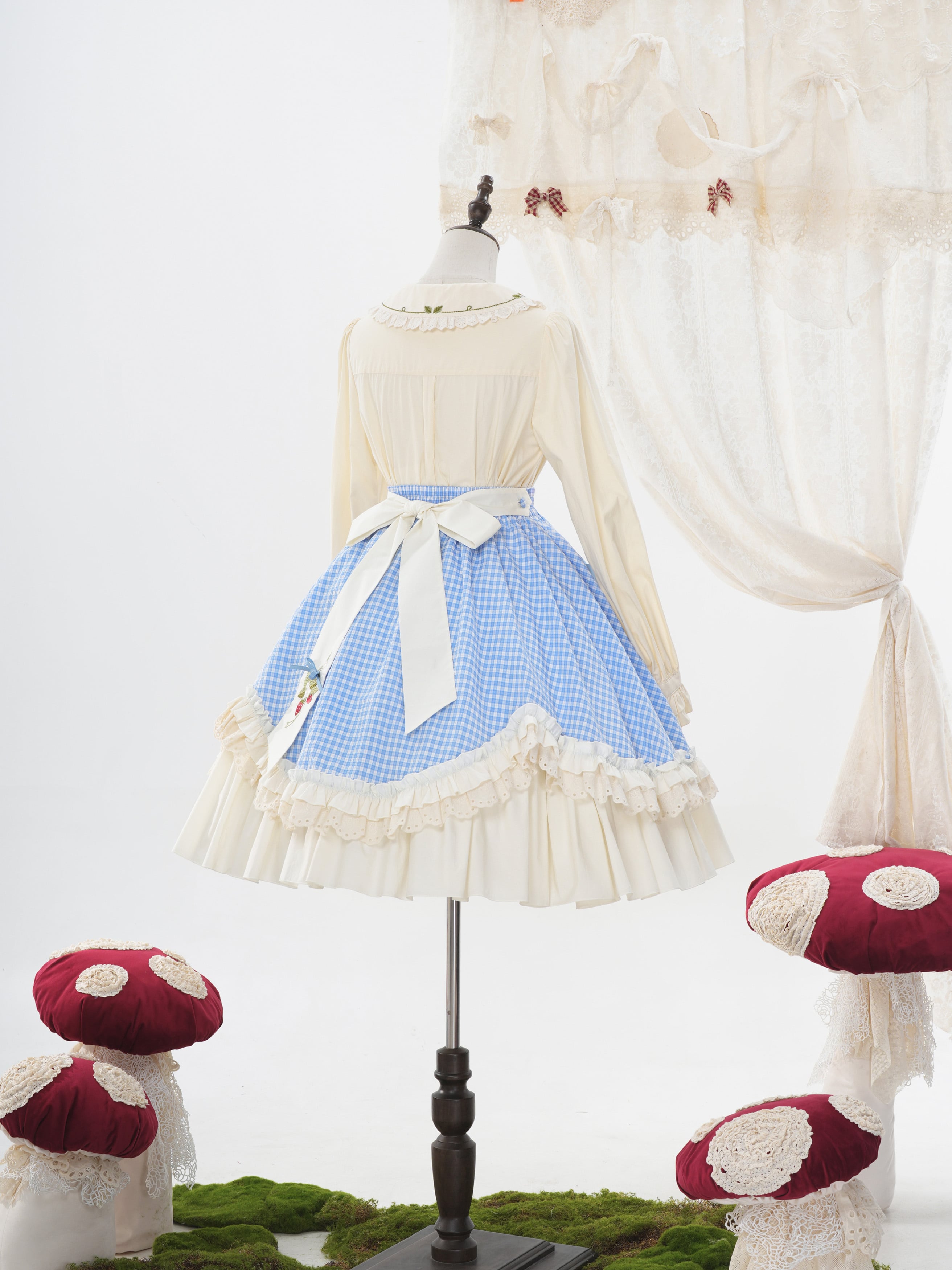 ストロベリー・リボンブーケ いちごアップリケスカート | HoshibakoWorks