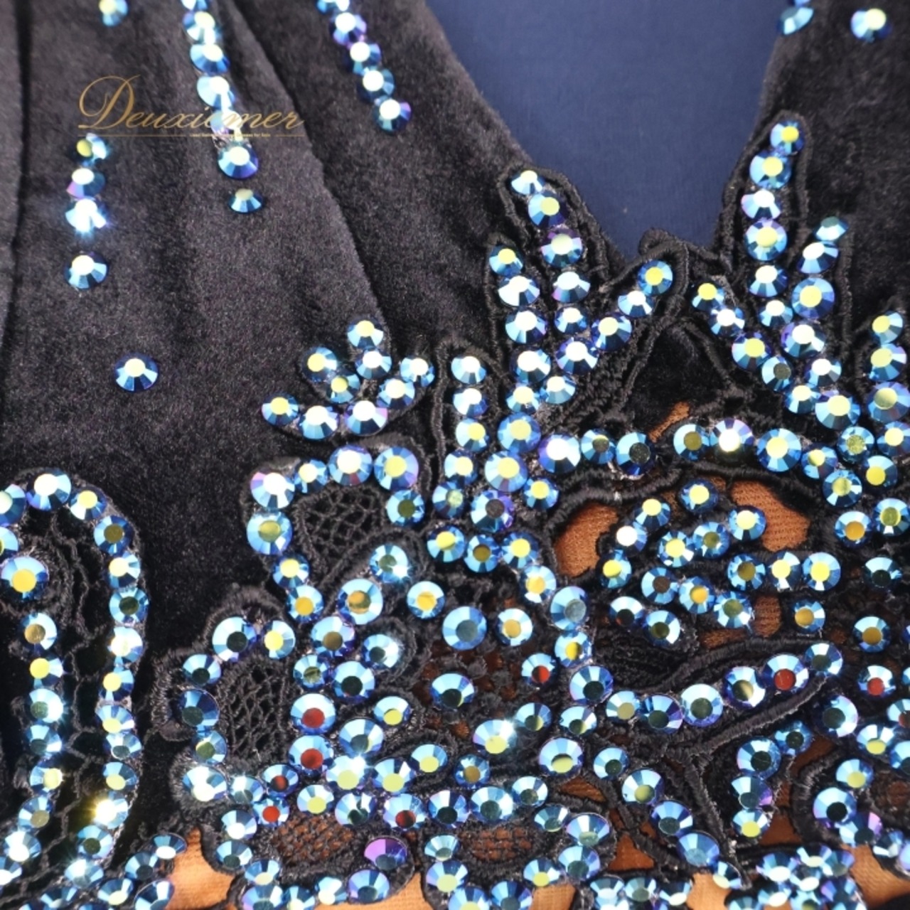 社交ダンス 衣装 ワンピース ドレス ベロア 黒 高級感 デモ 競技 パーティ 発表会 緑 青 クロッチ ブラック系 エレガント フォーマル 競技会 女性用 大人用 おしゃれ 上品 ストレッチ パーティードレス クラシック